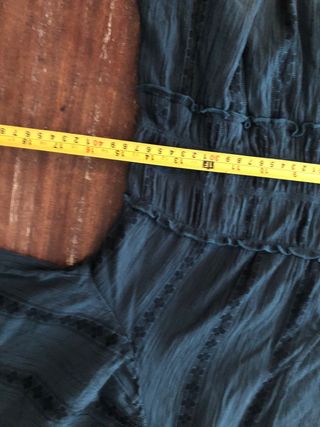 Vestido largo Indi & Cold bordado verde T.S