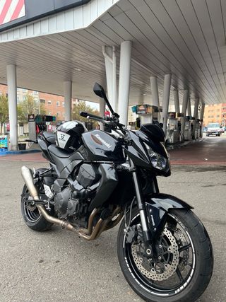Kawasaki Z750 A2
