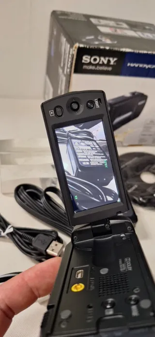 Sony Handycam DCR-SX15