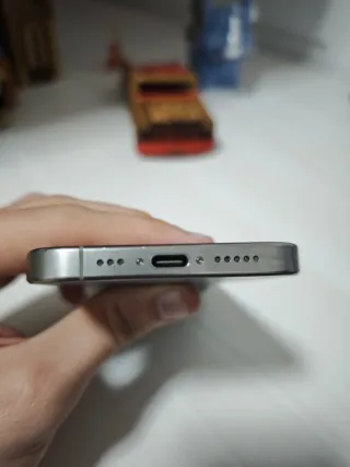 iPhone 15 Pro !!URGENTE!!