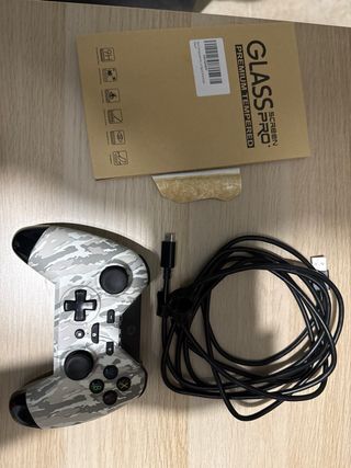 Nintendo Switch OLED Azul/Rojo practicamente Nueva