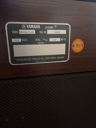 ÓRGANO ELECTRÓNICO YAMAHA ELECTONE DK40C-I-US.