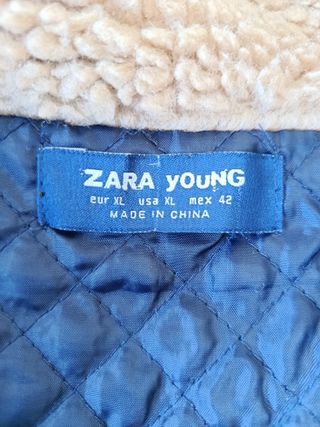 Chaqueta con estampado de Zara