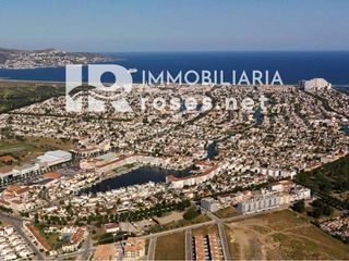 Terreno en venta en Empuriabrava en Castelló d´Empúries