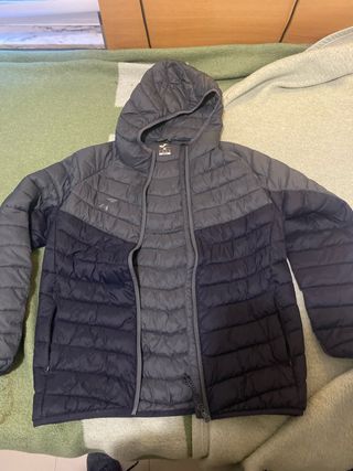 Chaqueta Joma acolchada con capucha