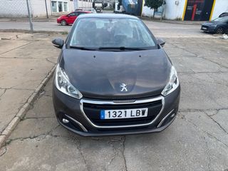 Peugeot 208 2019