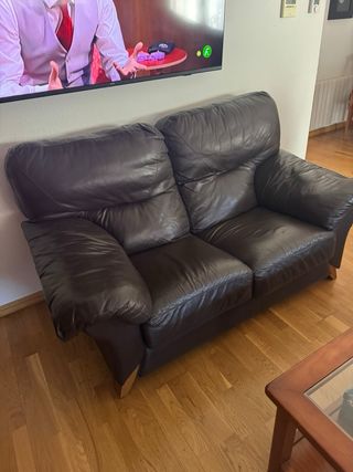 Sofá de piel negro/marrón