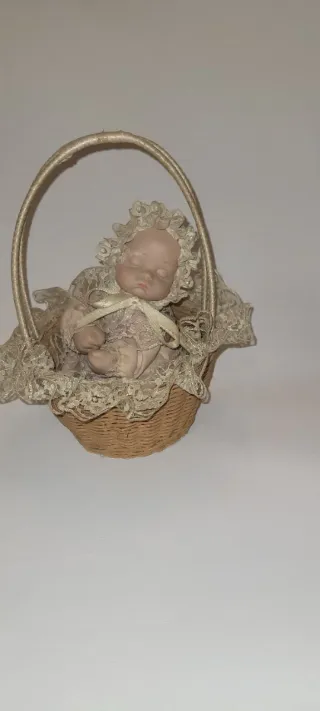 Lott di 19 bambole antiche