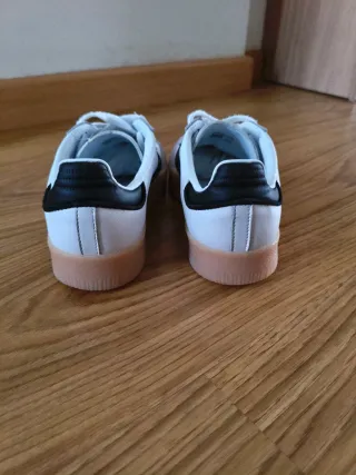 Adidas Sambae