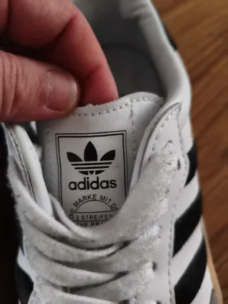 Adidas Sambae