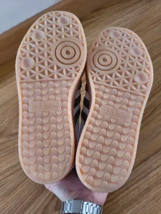 Adidas Sambae
