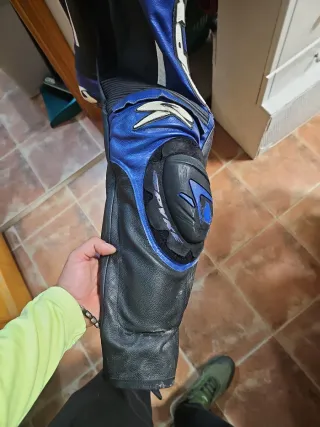 Mono 2 piezas Spyke Talla 50