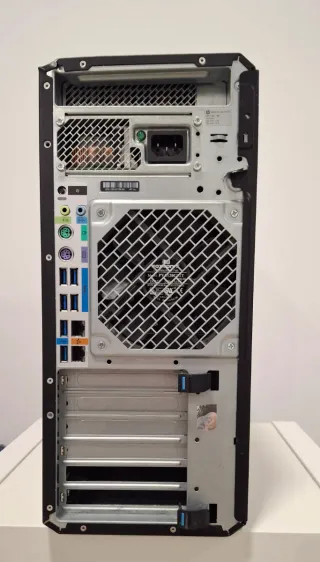 HP Workstation Z4 G4 Xeon W-2223 32GB RAM