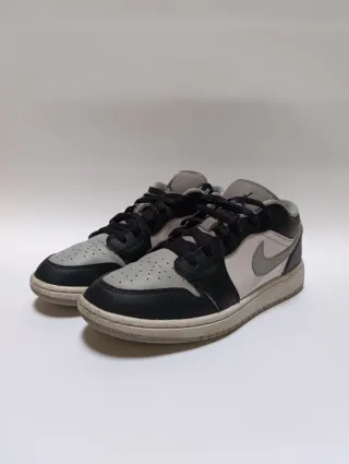 Scarpe Nike Air Jordan 1 low grigio e nero 38