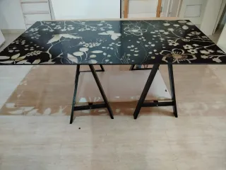 Mesa de escritorio diseño floral