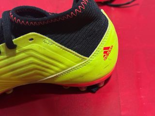 Zapatos de fútbol Adidas Predator niño