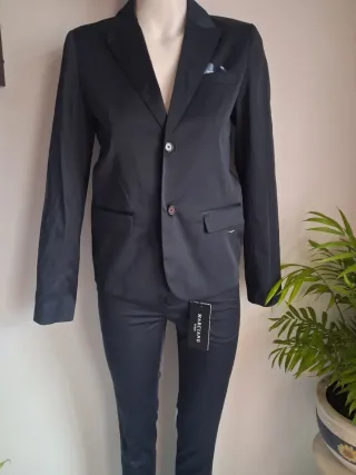 Conjunto GUESS Blazer y Pantalón Negro