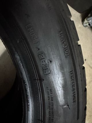 Neumático Bridgestone 215/55 R17 94V Turanza T005.