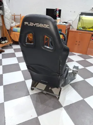 Sillón Playseat con Volante y Pedales