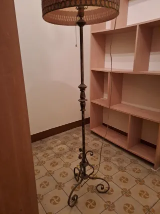 Lámpara forja artesanal globo