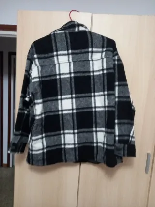 Chaqueta Zara cuadros Talla M