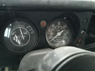 Land Rover santana  1977