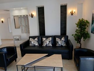 Piso en alquiler en Puerto Banús en Marbella