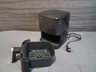 Freidora de aire 2.4L 1400W