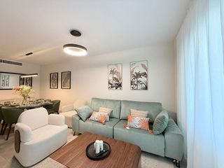 Piso en alquiler en Los Jardines de Marbella - La Ermita en Marbella