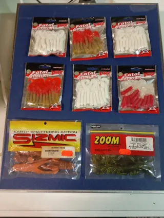 Lotes de señuelos de pesca Fatal Attractors y Zoom