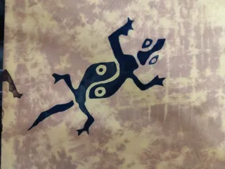 Pareo / pañuelo: 165 x 120 cm. Algodón.