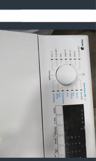 Lavadora carga superior marca Fagor de rpm1200 con