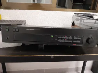 Amplificador Estéreo PROTON D540 Negro