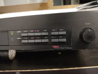 Amplificador Estéreo PROTON D540 Negro