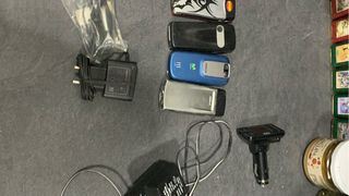 Lote 6 teléfonos Nokia más dos cargadores