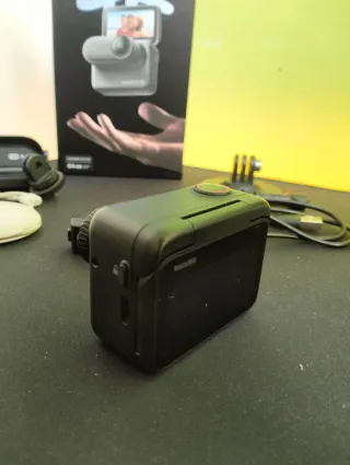 Insta360 Go3s nera 64gb 4k Action Cam