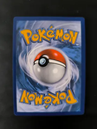 Carta Rayquaza VMAX 217/203