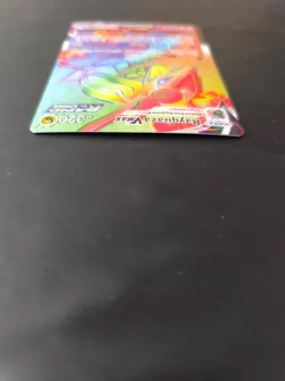 Carta Rayquaza VMAX 217/203