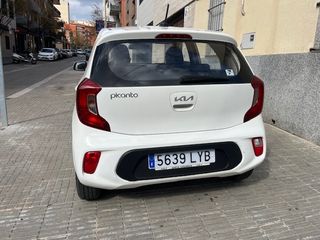 KIA PICANTO 2022. 13.000 KM