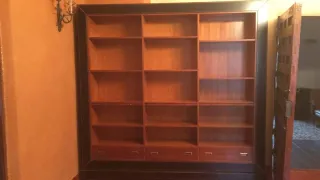 Mueble cajonera de madera de cerezo