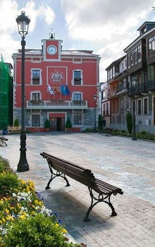 Edificio en venta en Navia