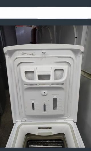 Lavadora Indesit 6kg carga superior