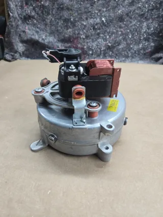 Extractor Ventilador Saunier Duval ISOTWIN F30