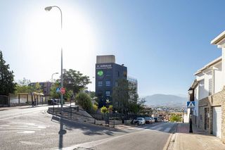 Terreno en venta en Bola de Oro - Serrallo en Granada