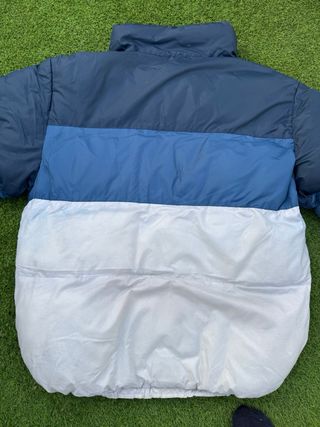 Abrigo Earthbound acolchado bloques de color