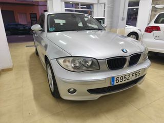 BMW Serie 118i. 160.000km garantia y transferencia