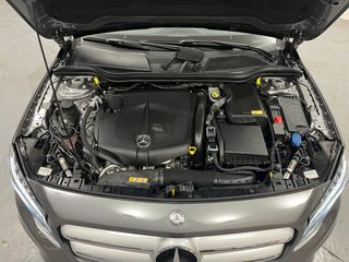 Mercedes-Benz GLA 200d