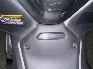 Yamaha T-MAX Tech MAX 2023 Negra