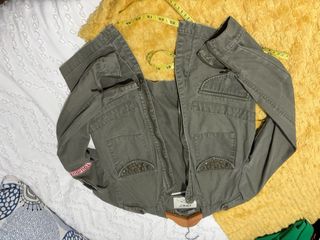 Cazadora ONLY verde militar