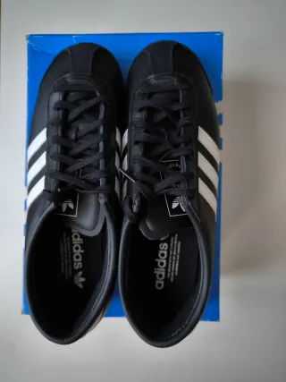 Tenis Adidas Italia Negro Blanco, talla 41 1/2